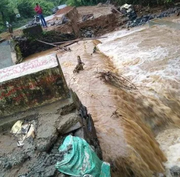 ശക്തമായ മഴ: പോത്തുണ്ടി താത്കാലിക പാലം വീണ്ടും ഒലിച്ചു പോയി