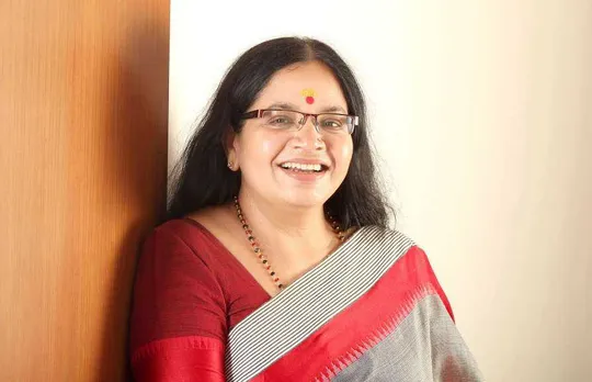 ഒരു ദിവസം ഞാൻ മോന്റെ അടുത്തിരുന്ന് സഹസ്രനാമം ജപിച്ചു കൊണ്ടിരുന്നപ്പോൾ അമ്മാ എന്നൊരു വിളി കേട്ടു ;എന്റെ മകനായിരുന്നു വിളിച്ചത്, അന്നാണ് ഞാൻ നിയന്തണം വിട്ടു കരഞ്ഞത്; ഭാഗ്യലക്ഷ്മിയുടെ കുറിപ്പ്‌