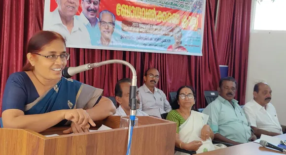 കേരള ഇൻസ്റ്റിറ്റ്യൂട്ട് ഓഫ് ലേബർ ആന്റ് എംപ്ലോയ്മെന്റ് (കിലെ) യുടെ നേതൃത്വത്തിൽ പാലക്കാട് മേഖല മത്സ്യ / അനുബന്ധ തൊഴിലാളികൾക്ക് ബോധവൽക്കരണ ക്ളാസ് സംഘടിപ്പിച്ചു