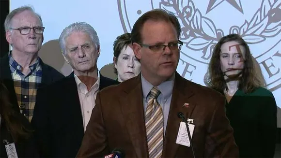 വ്യാപാര സ്ഥാപനങ്ങളും, വിദ്യാലയങ്ങളും, പൊതുസ്ഥലങ്ങളും, ബാറുകളും, ഹോട്ടലുകളും ഇനിയും അടച്ചിടാനാവില്ല, നൂറുശതമാനവും തുറന്നു പ്രവര്‍ത്തിക്കണമെന്ന്  നോര്‍ത്ത് ടെക്‌സസ് എല്ലിസ് കൗണ്ടി ജഡ്ജി