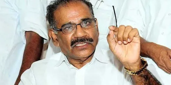 അരിക്കൊമ്പന്റെ ചികിത്സയ്ക്കും സംരക്ഷണത്തിനും തടയായത് മൃഗസ്നേഹികളുടെ അതിരുകവിഞ്ഞ ഇടപെടലുകളാണെന്ന് മന്ത്രി എകെ ശശീന്ദ്രൻ