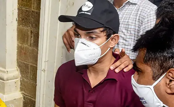 റിയ ചക്രവര്‍ത്തിയുടെ സഹോദരനും സുശാന്ത് സിങിന്റെ മാനേജരും അറസ്റ്റില്‍