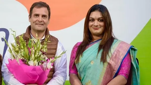 കോൺഗ്രസിന് മേലുള്ള നെഹ്‌റു കുടുംബത്തിന്റെ അമിത നിയന്ത്രണം പാർട്ടിയെ നശിപ്പിച്ചു;   മഹിള കോൺഗ്രസ് ദേശീയ ജനറൽ സെക്രട്ടറി അപ്‌സര റെഡ്ഡി രാജിവച്ചു