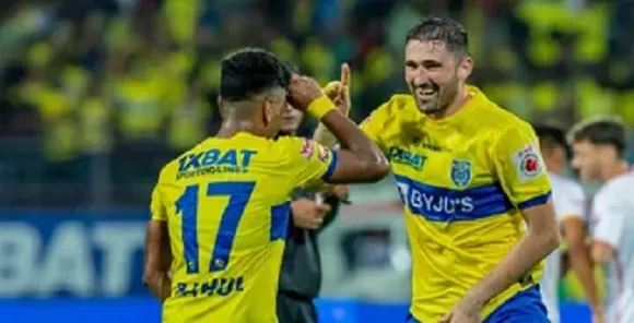 കേരള ബ്ലാസ്‌റ്റേഴ്‌സ്-എടികെ മോഹന്‍ ബഗാന്‍ പോരാട്ടം അല്‍പസമയത്തിനുള്ളില്‍; മഞ്ഞപ്പടയുടെ 'സ്റ്റാര്‍ട്ടിങ് ഇലവന്‍' ഇങ്ങനെ