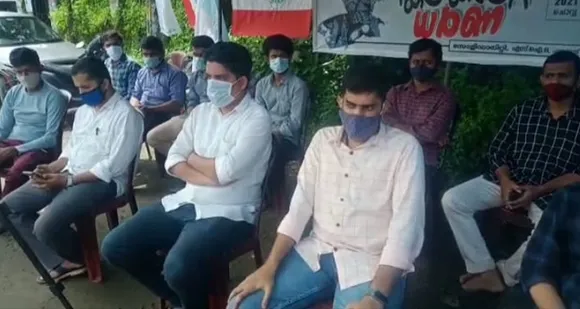 സച്ചാർ, പാലോളി കമ്മിറ്റി റിപ്പോർട്ടുകൾ പൂർണമായും നടപ്പിലാക്കുക എന്നാവശ്യപ്പെട്ട് എസ്ഐഒ-സോളിഡാരിറ്റി പാലക്കാട് ജില്ലാ കമ്മറ്റികളുടെ നേതൃത്വത്തിൽ കളക്ട്രേറ്റ് ധർണ നടത്തി