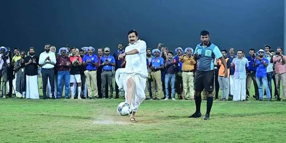 12 മണിക്കൂർ; 4500 കിക്കുകൾ... ഗിന്നസ് വേൾഡ് റിക്കോർഡ് ബുക്കിൽ മലപ്പുറം