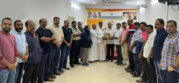 ബഹ്‌റൈൻ ഒഐസിസി ദേശീയ എക്സിക്യൂട്ടീവ് കമ്മറ്റി അംഗം സജി എരുമേലിക്ക് യാത്രയയപ്പ് നൽകി