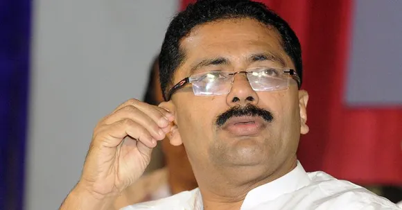 എൻ്റെ പ്രബന്ധത്തിന് മൗലികതയുണ്ടോയെന്ന് പറയേണ്ടത് അക്കാഡമീഷ്യൻസും വായനക്കാരുമാണ്. അല്ലാതെ പകൽ കോൺഗ്രസ്സും, രാത്രി ആർ.എസ്.എസ്സുമായ സ്യൂഡോ സെക്കുലരിസ്റ്റുകളല്ല; അങ്ങാടിയിൽ തോറ്റതിന് എന്തിനാ അമ്മയുടെ മെക്കട്ട് കയറുന്നത്? പാവം ആ ഗവേഷണ പ്രബന്ധം എന്തു പിഴച്ചു?; പരിഹാസവുമായി മന്ത്രി കെടി ജലീൽ