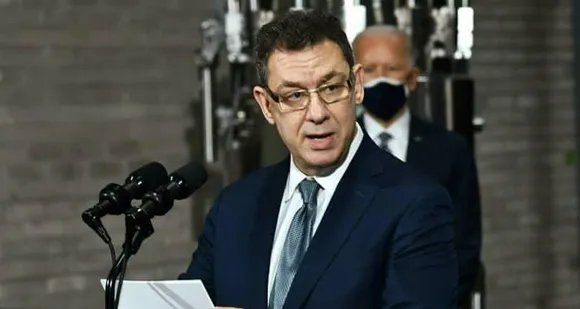 ഫൈസര്‍ വാക്‌സീന്‍ മൂന്നാമത്തെ ബൂസ്റ്റര്‍ ഡോസ് 12 മാസത്തിനുള്ളില്‍ എടുക്കണം: ഫൈസര്‍ സിഇഒ