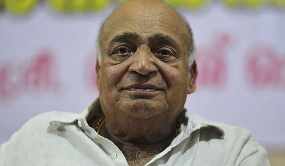 വിടവാങ്ങിയത് മാധ്യമ-രാഷ്ട്രീയ-സാംസ്‌കാരിക രംഗത്തെ കുലപതി; എം.പി. വീരേന്ദ്രകുമാറിന്റെ വിയോഗത്തിലൂടെ നഷ്ടമാകുന്നത് സോഷ്യലിസ്റ്റ് പാരമ്പര്യം പ്രവൃത്തിയിലൂടെ ഉയര്‍ത്തിപ്പിടിച്ച നേതാവിനെ...