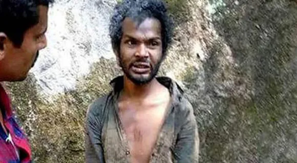 അട്ടപ്പാടി മധു ആൾക്കൂട്ട കൊലക്കേസ് ; വിചാരണ നിർത്തിവെക്കണമെന്ന് അമ്മ ; ഹൈക്കോടതിയിൽ ഹർജി