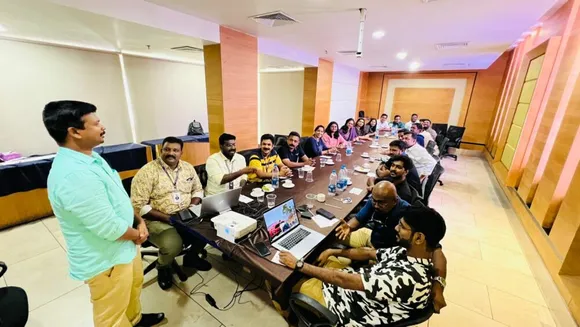 ഇന്ത്യയിലെ യൂട്യൂബര്‍മാരുടെ രജിസ്റ്റർഡ് സംഘടനയായ കണ്ടെന്റ്റ് ക്രിയറ്റേഴ്സ് ഓഫ് കേരളയുടെ അഡ്ഹോക്ക് കമ്മിറ്റി രീപീകരിച്ചു