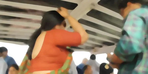 ഇന്‍സ്റ്റഗ്രാമിലെ പരിചയം പ്രണയത്തിലേക്ക്, പ്രവാസിയുടെ ഭാര്യ ചെന്നത് തമിഴ്‌നാട്ടിലേക്ക്; യുവതിയെ കാണാനില്ലെന്ന് പരാതി നല്‍കി വീട്ടുകാരും; ചതിയുടെ കഥയില്‍ ക്ലൈമാക്‌സ് ഇങ്ങനെ