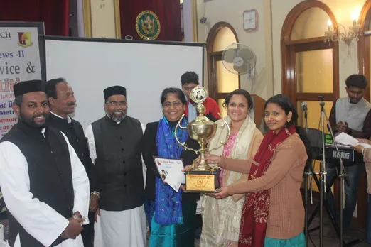 സരിത വിഹാർ സെന്റ് തോമസ് ഓർത്തഡോക്സ് പള്ളിയിൽ യുവജനപ്രസ്ഥാനം നടത്തിയ 17-ാമത് ക്വിസ് മത്സര വിജയികളായവര്‍ക്ക് സമ്മാനദാനം നടത്തി