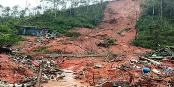 ഉത്തരാഖണ്ഡില്‍ വീണ്ടും മണ്ണിടിച്ചിൽ; പ്രദേശവാസികള്‍ പരിഭ്രാന്തിയിൽ, ജാഗ്രതാ നിർദേശം