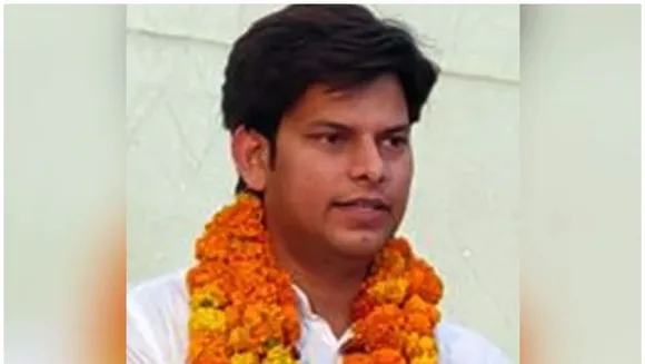 ദില്ലിയില്‍ ആം ആദ്മി എംഎല്‍എ പീഡിപ്പിക്കുന്നുവെന്ന് കുറിപ്പ് എഴുതിവച്ച് ഡോക്ടര്‍ ആത്മഹത്യ ചെയ്തു