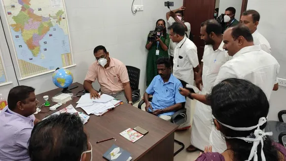 പാലാ ജനറൽ ആശുപത്രിയിലെ അത്യാധുനിക മെഡിക്കൽ ഉപകരണങ്ങൾ അധികൃതരുടെ അനാസ്ഥ മൂലം നശിക്കുന്നതില്‍ ബിജെപി പ്രതിഷേധിച്ചു