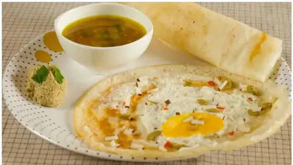 സ്വാദിഷ്ടമായ മുട്ടദോശ ഉണ്ടാക്കാം