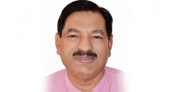 വാക്സിൻ പാസ്പോർട്ട് - ഹസ്സൻ തിക്കോടി