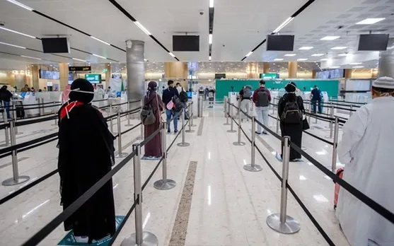 പൊതു സ്ഥലങ്ങളിൽ മാസ്ക് ഉപയോഗിച്ച് ഓമിക്രോമിനെ നേരിടാൻ സമൂഹം തയ്യാറാകണമെന്നും ശക്തമായ ആരോഗ്യ പ്രതിരോധ മാർഗങ്ങള്‍ സ്വീകരിച്ചു മുന്നോട്ട് പോകണമെന്നും സൗദി ആരോഗ്യ മന്ത്രാലയം