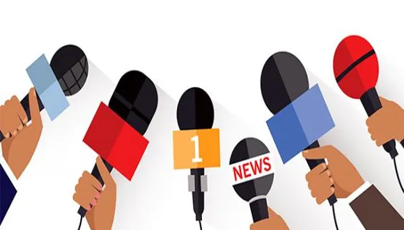 മീറ്റു വിവാദത്തില്‍ കുടുങ്ങി കേരളത്തിലെ പ്രമുഖ മാധ്യമ പ്രവര്‍ത്തകന്‍ ? വിവാദ നായകന്‍ വിവിധ മാധ്യമങ്ങളിലെ സജീവമായ സാന്നിധ്യം; എട്ടു പെണ്‍കുട്ടികള്‍ മാധ്യമ പ്രവര്‍ത്തകനെതിരെ പരാതി നല്‍കിയതായി സൂചന; പോലീസ് ഉടന്‍ കേസ് രജിസ്റ്റര്‍ ചെയ്‌തേക്കും; വിവാദം സമൂഹ മാധ്യമങ്ങളില്‍ ചര്‍ച്ചയാകുന്നു !