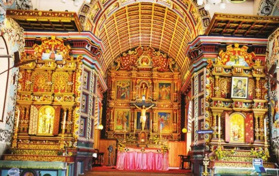 ചരിത്രപ്രസിദ്ധമായ കാഞ്ഞൂർ പള്ളിയിലേക്ക് തീർത്ഥാടകപ്രവാഹം; ബിജ്‌നോർ ആർച്ച് ബിഷപ്പ് സന്ദർശനം പൂർത്തിയാക്കി മടങ്ങി