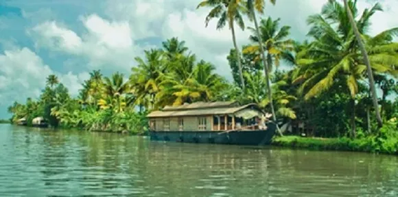 എന്തുകൊണ്ട് നവംബര്‍ ഒന്നിന് കേരളപ്പിറവി ആഘോഷിക്കുന്നു? കാരണം ഇതാണ്‌
