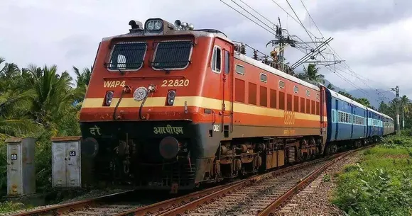 യാത്രാക്കൂലി; ദക്ഷിണ റെയില്‍വേയ്ക്ക് റെക്കോര്‍ഡ് വരുമാനം