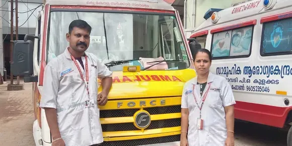 ക്രിസ്മസ് ദിനത്തിൽ ആശുപത്രിയിലേക്കുള്ള യാത്രാമധ്യേ കനിവ് 108 ആംബുലൻസിനുള്ളിൽ യുവതിക്ക് ആൺകുഞ്ഞ് പിറന്നു