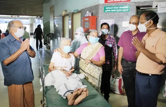 അതിജീവനത്തിന്റെ തുടര്‍ച്ച, 104 വയസുകാരി കേവിഡ് മുക്തയായി ജീവിതത്തിലേക്ക്