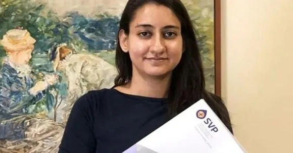 എനിക്ക് ചെറിയ പനിയും വിറയലും തോന്നിത്തുടങ്ങിയതോടെ തന്നെ ഞാന്‍ എന്റെ റൂമില്‍ സെല്‍ഫ് ഐസൊലേറ്റഡ് ആയി; എനിക്ക് ഒന്നിന്റെയും ഗന്ധം അറിയുന്നുണ്ടായിരുന്നില്ല, ഒന്നിനും ഒരു രുചിയും ഉണ്ടായിരുന്നില്ല; കൊവിഡ് മുക്തയായ യുവതിയുടെ കുറിപ്പ്