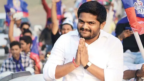കോൺ​ഗ്രസിൽ എന്തിന് സമയം കളയണം! സമയം കളയാതെ ഞങ്ങളോടൊപ്പം പ്രവര്‍ത്തിക്കൂ; ഹാര്‍ദ്ദിക് പട്ടേലിനെ സ്വാഗതം ചെയ്ത് ആം ആദ്മി പാര്‍ട്ടി