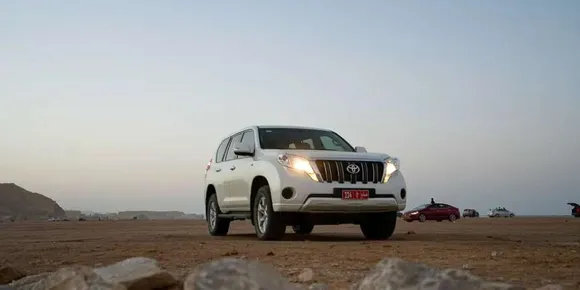 ഒമാനിൽ ഫോർവീൽ വാഹനങ്ങളുടെ ഓണർഷിപ്പ് ഇനി ഫാമിലി വിസയിലുള്ളവർക്ക്​ മാത്രം!