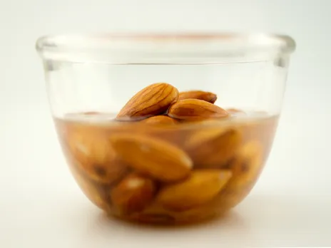 ദിവസവും ഒരു പിടി ഡ്രൈ നട്‌സ് ശീലമാക്കൂ...മാറ്റങ്ങള്‍ അനുഭവിച്ചറിയാം