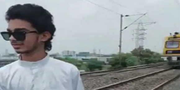 ചീറിപായുന്ന ട്രെയിനിന് മുന്നിൽ റീൽസ്,  ഒമ്പതാം ക്ലാസുകാരന് ദാരുണാന്ത്യം, വീഡിയോ പുറത്തുവിട്ട് സുഹൃത്തുക്കൾ