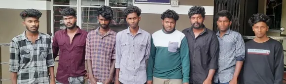 ഓട്ടോറിക്ഷയ്ക്ക് സൈഡ് കൊടുത്തില്ല; മറയൂരിൽ  വിനോദസഞ്ചാരികളെ ആക്രമിച്ച എട്ടു യുവാക്കള്‍ അറസ്റ്റില്‍