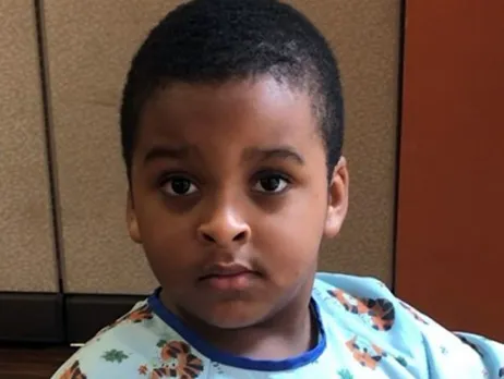 അഞ്ച് വയസ്സുകാരന്‍ രാത്രിയില്‍ തനിയെ സൈക്കിളില്‍: മാതാവിനെതിരെ ക്രിമിനല്‍ കേസ്സ്