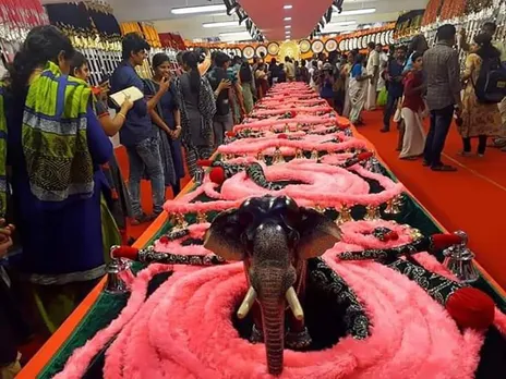 തൃശ്ശൂർ പൂരം എക്സിബിഷൻ ഇല്ല. പൂരംം ചടങ്ങ് മാത്രമാകും.