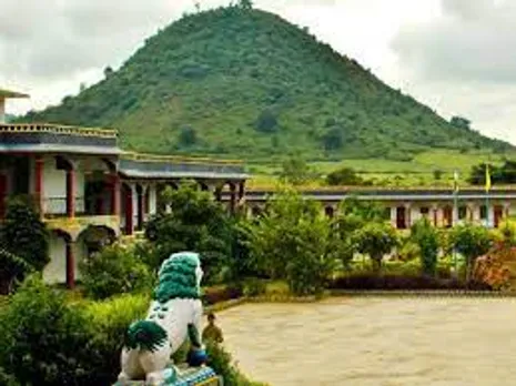 ഈ ഓണാവധിയ്ക്ക് ചുറ്റിയടിക്കാം ഇന്ത്യയിലെ പുല്‍മേടുകളും വെള്ളച്ചാട്ടങ്ങളും നിറഞ്ഞ ഹിൽ സ്റ്റേഷനുകളിൽ