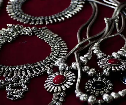 വെള്ളി ആഭരണങ്ങളുടെ തിളക്കം നിലനിര്‍ത്താന്‍ അറിയൂ ഇക്കാര്യങ്ങള്‍ ..