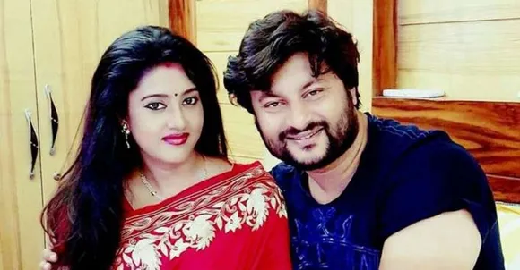 അനുഭവ് മദ്യപാനി; കഴിഞ്ഞ 6 വർഷമായി പ്രസവിക്കാനുള്ള തന്റെ അവകാശത്തെ നിഷേധിച്ചു കൊണ്ടിരിക്കുകയാണെന്ന് വർഷ പ്രിയദർശിനി;  ഭാര്യ ലൈംഗിക ബന്ധത്തിന് അനുവദിക്കുന്നില്ല, വിവാഹ ജീവിതത്തിൽ ലഭിക്കേണ്ട അവകാശങ്ങൾ നിഷേധിക്കപ്പെടുകയാണെന്ന് അനുഭവ് !