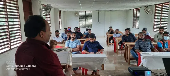 പോപുലര്‍ ഫ്രണ്ട് ഓഫ് ഇന്ത്യ പാലക്കാട് ജില്ലാ കമ്മിറ്റിയുടെ നേതൃത്വത്തില്‍ വള്ളുവനാട് ഹൗസിൽ  മീഡിയ വര്‍ക്‌ഷോപ്പ് നടത്തി