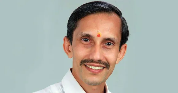 ഹിന്ദു സമുദായത്തില്‍ സ്ത്രീകള്‍ പൂജാരിമാരാകുക എന്നത് ഒരു പുതിയ കാര്യമല്ല; കാലാകാലങ്ങളില്‍ ഹിന്ദു സമൂഹത്തില്‍ സ്ത്രീകള്‍ പൂജാരിമാരായുണ്ട്; ഇതിനെ ഒരു വിപ്ലവമായി കാണേണ്ടതില്ലെന്ന് എംടി രമേശ്