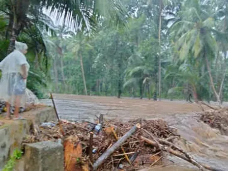 പാലക്കാട് മണ്ണാർക്കാട് ശക്തമായ മലവെള്ളപ്പാച്ചിൽ; നാശനഷ്ടങ്ങളില്ല