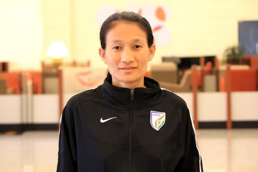 ഇന്ത്യൻ ഫുട്ബോൾ ഇതിഹാസം കമലാ ദേവി വിരമിച്ചു