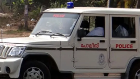 സിനിമയില്‍ അവസരം നല്‍കാമെന്ന് വാഗ്ദാനം ; വീട്ടമ്മയിൽ നിന്ന് ലക്ഷങ്ങൾ തട്ടിയ മലപ്പുറം സ്വദേശി അറസ്റ്റിൽ