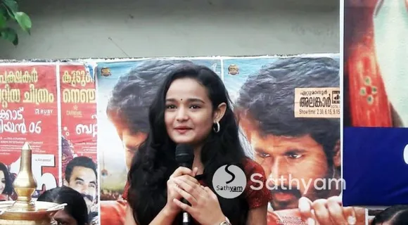 'കുഞ്ഞേ നിനക്കായി' .. കേരളാ പോലീസ്