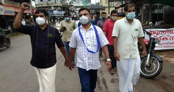 വിവിധ ആവശ്യങ്ങൾ ഉന്നയിച്ച് കോഴിക്കോട് നടന്ന സമരത്തിൽ പങ്കെടുത്ത് അറസ്റ്റ് വരിച്ച വ്യാപാരിക്ക് സ്വീകരണം നൽകി