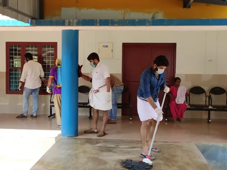 ആശുപത്രി അണുവിമുക്ത ശുചീകരണം നടത്തി ചേലക്കര മണ്ഡലം യുത്ത്കോണ്ഗ്രസ്.