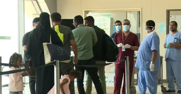 പ്രവാസികളുടെ ആശങ്ക മുഴുവൻ 14 ന് ലോക്ക് ഡൗൺ കഴിഞ്ഞാലും പിന്നെന്ത് സംഭവിക്കുമെന്ന കാര്യത്തിൽ ? വിദേശത്ത് കുടുങ്ങി കിടക്കുന്ന നാട്ടുകാർക്കും നാട്ടിൽ കുടുങ്ങി കിടക്കുന്ന പ്രവാസികൾക്കും എന്ന് തിരികെയെത്താനാകും ? വിവാഹത്തിനായെത്തുന്ന പ്രവാസി മണവാളന്മാരെയും മണവാട്ടിമാരെയും ക്വാറന്റൈന് അയയ്ക്കുമോ ? കാത്തിരിക്കുന്നത് ഉത്തരങ്ങൾക്കായി !